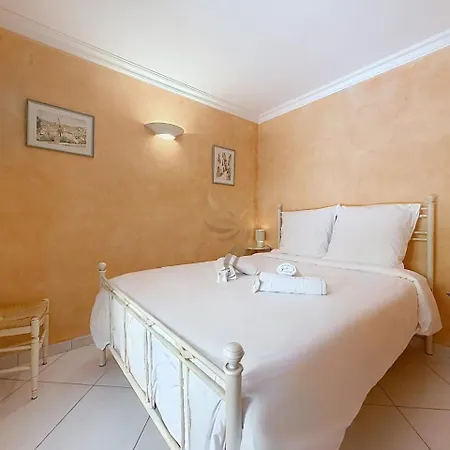 Apartment Le Bastidon Provencal T3 Terrasse 3min *
