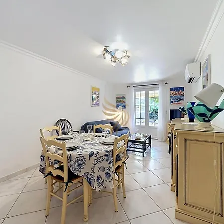Le Bastidon Provencal T3 Terrasse 3min Apartment Saint-Raphael (Var)