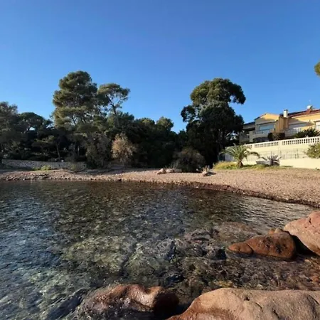 Le Bastidon Provencal T3 Terrasse 3min * Saint-Raphael (Var)